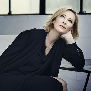 日本義父强奸熟女
